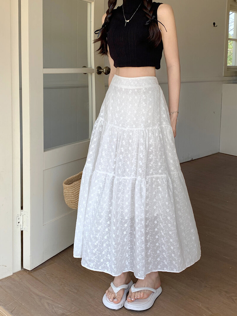Embroidered White Skirt Women's Summer 2023 New Arrival Short Elastic High Waist Slimming Cover Cross-Body Large Swing Skirt